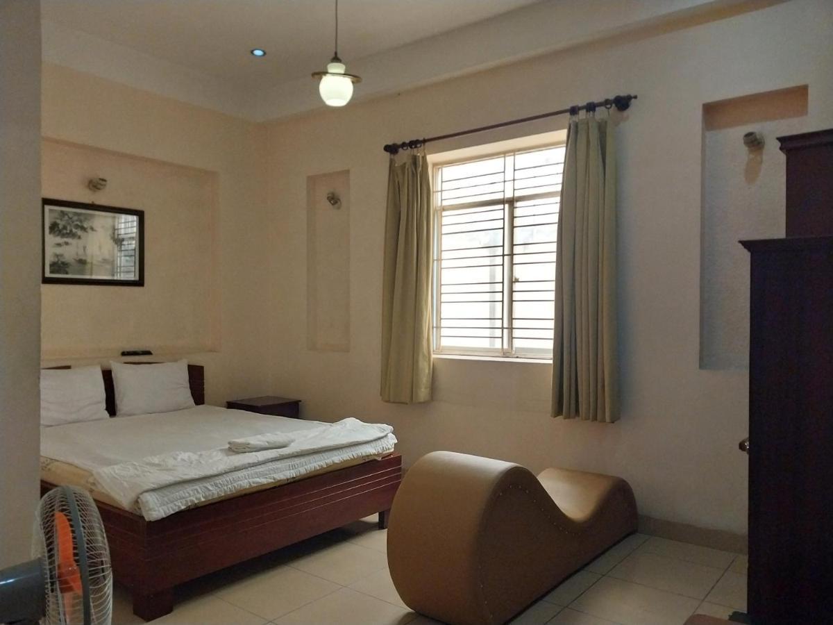 Khach San Mai Hoang 2 Hotel Ho Chi Minh City Bagian luar foto